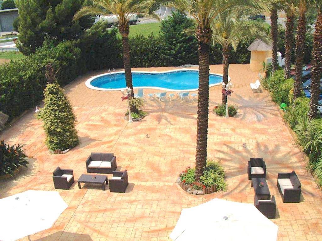 Hotel Air Penedes ヴィラフランカ・デル・ペネデス エクステリア 写真