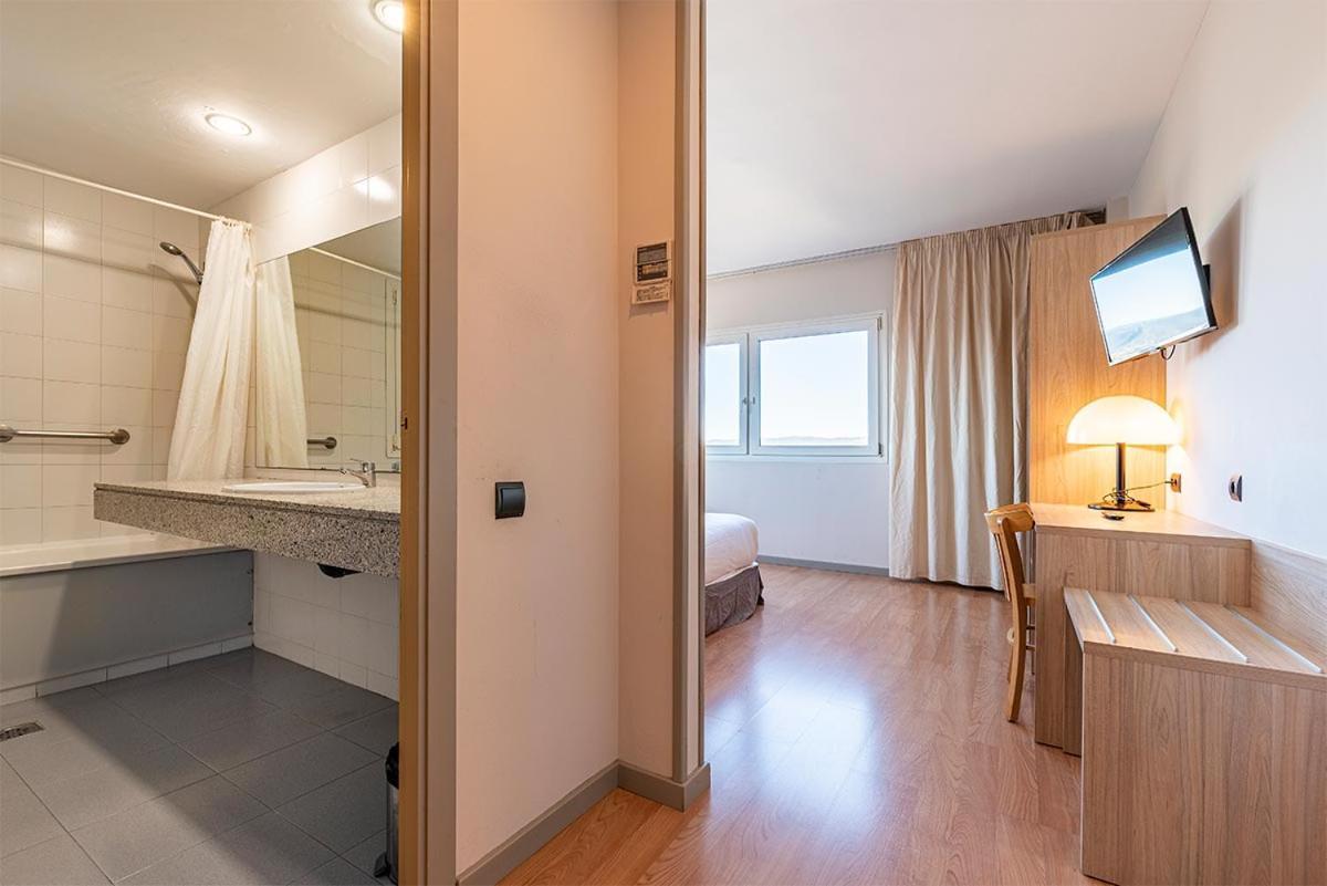 Hotel Air Penedes ヴィラフランカ・デル・ペネデス エクステリア 写真