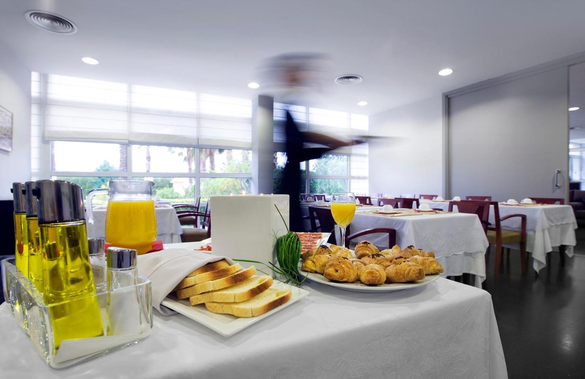 Hotel Air Penedes ヴィラフランカ・デル・ペネデス エクステリア 写真
